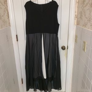 Plus Size V Neck Sleeveless Chiffon Dress